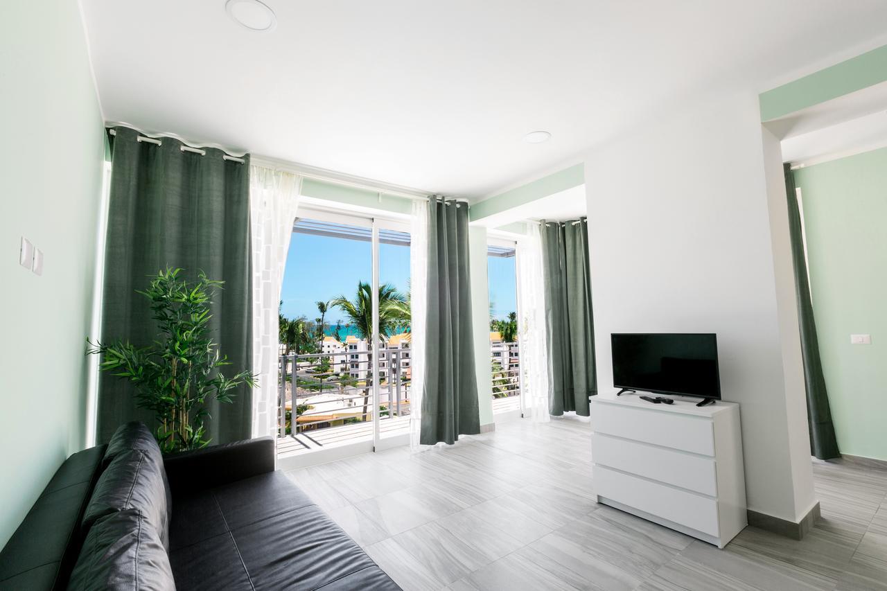 Ducassi Suites Beach Club & Spa Rooftop Pool Punta Cana Exterior photo